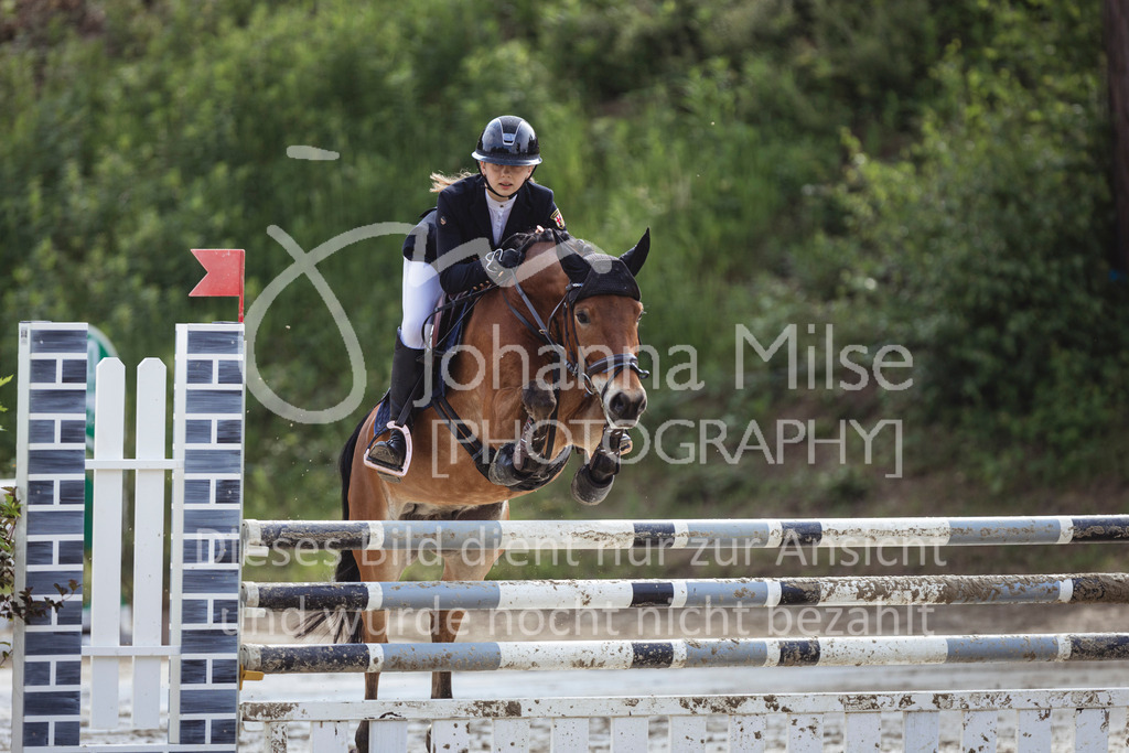 240519_Kalthof_Ponytrophy-195 | Deine schönsten Turniermomente als professionelle Fotos! Entdecke hochwertige Pferdesport-Fotografie im Online-Shop. Jetzt Fotos finden & bestellen!