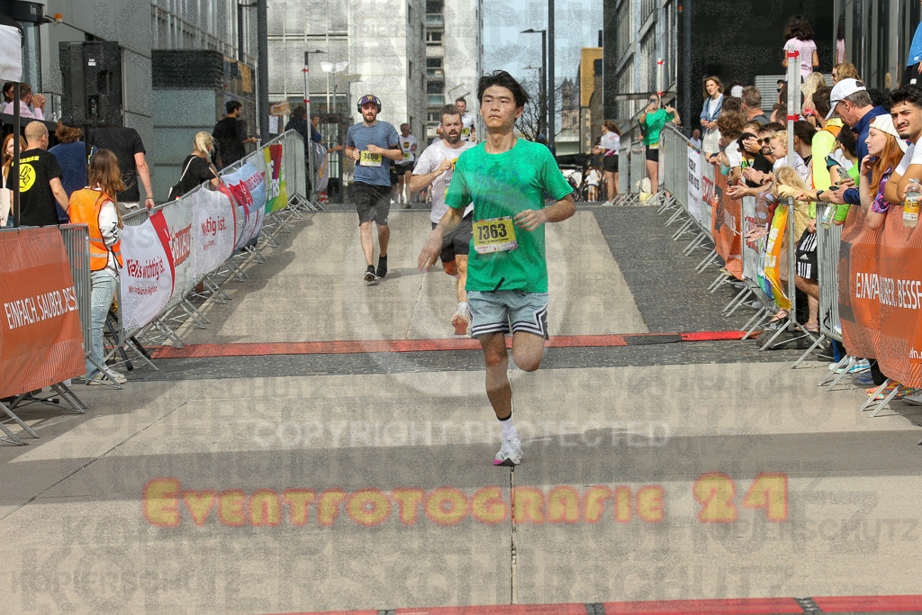 250920_1327_EX1_4734 | Sportfotografie im Rhein-Sieg Kreis, Köln, Bonn, NRW, Rheinland Pfalz, Hessen, etc. Unser Tätigkeitsfeld umfasst den Laufsport vom Volkslauf über den Marathon, Duathlon, Triathon bis zum Ultralauf wie Kölnpfad Ultra oder Schindertrail.