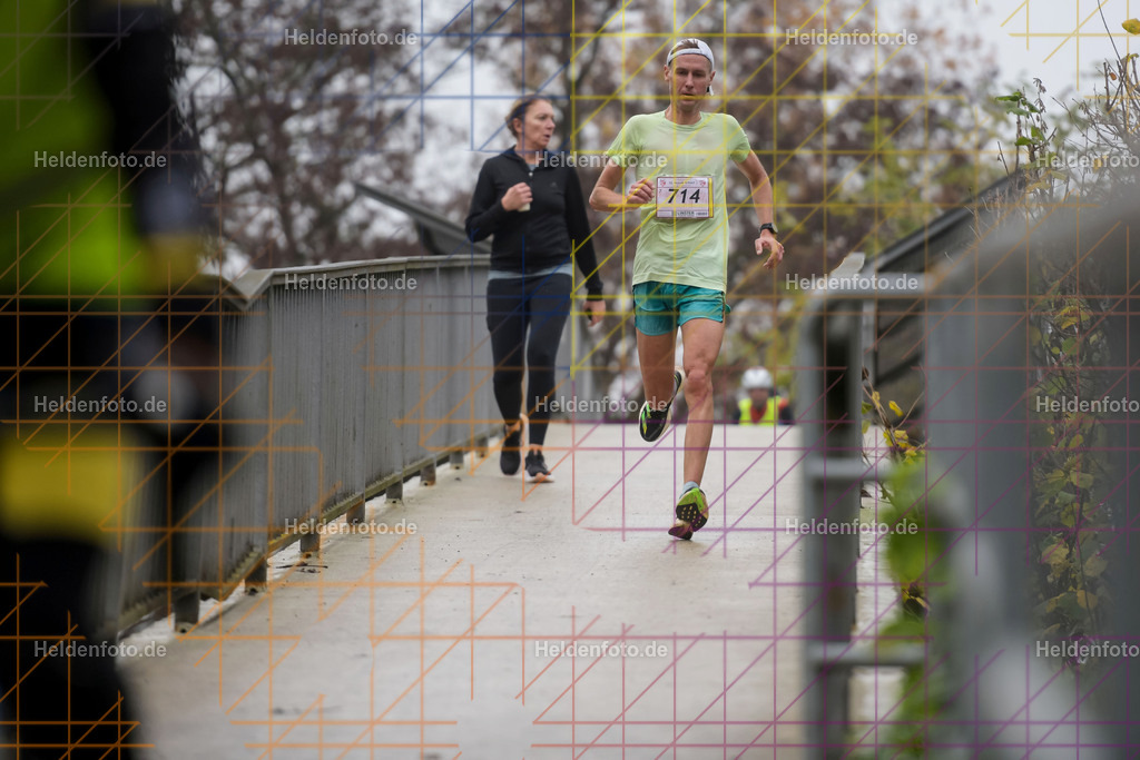 Neusser Erftlauf 2025  | 15km Neusser Erftlauf 2025 Foto: Heldenfoto.de