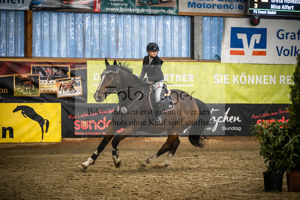 DOS_1450 | Entdecke hochwertige Reitturnierfotos von Foto Oger. Professionell, emotional und authentisch – jetzt Lieblingsmomente im Shop bestellen.Deutschlandweite Turnierfotografie. - Realisiert mit Pictrs.com