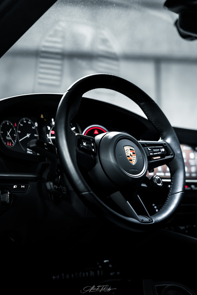 911 Turbo 992 | Entdecken Sie die faszinierende Welt von Alexander Tschuncky Arts: Kreative Fotografie, atemberaubende Automobilkunst und hochwertiger Bilderdruck. Lassen Sie sich inspirieren! - Realisiert mit Pictrs.com