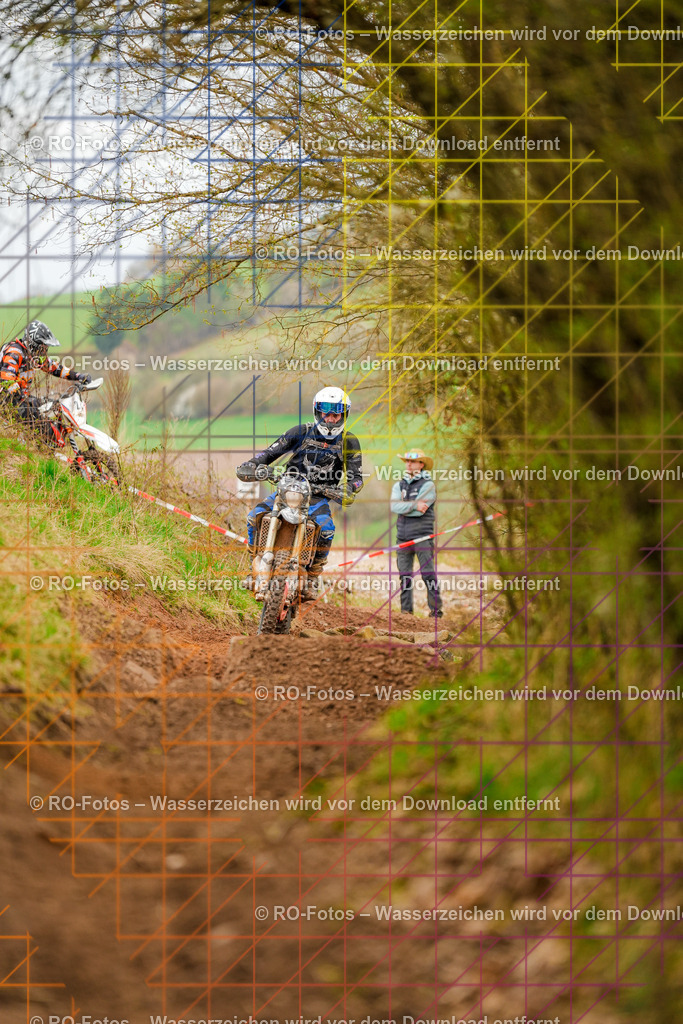 5 Lauf Mernes-818 | Sportfotografie von RO-Fotos: Motorsport, Motocross, Enduro, Laufveranstaltungen und Triathlon. Professionelle Fotos von Sportlern und Events. - Realisiert mit Pictrs.com