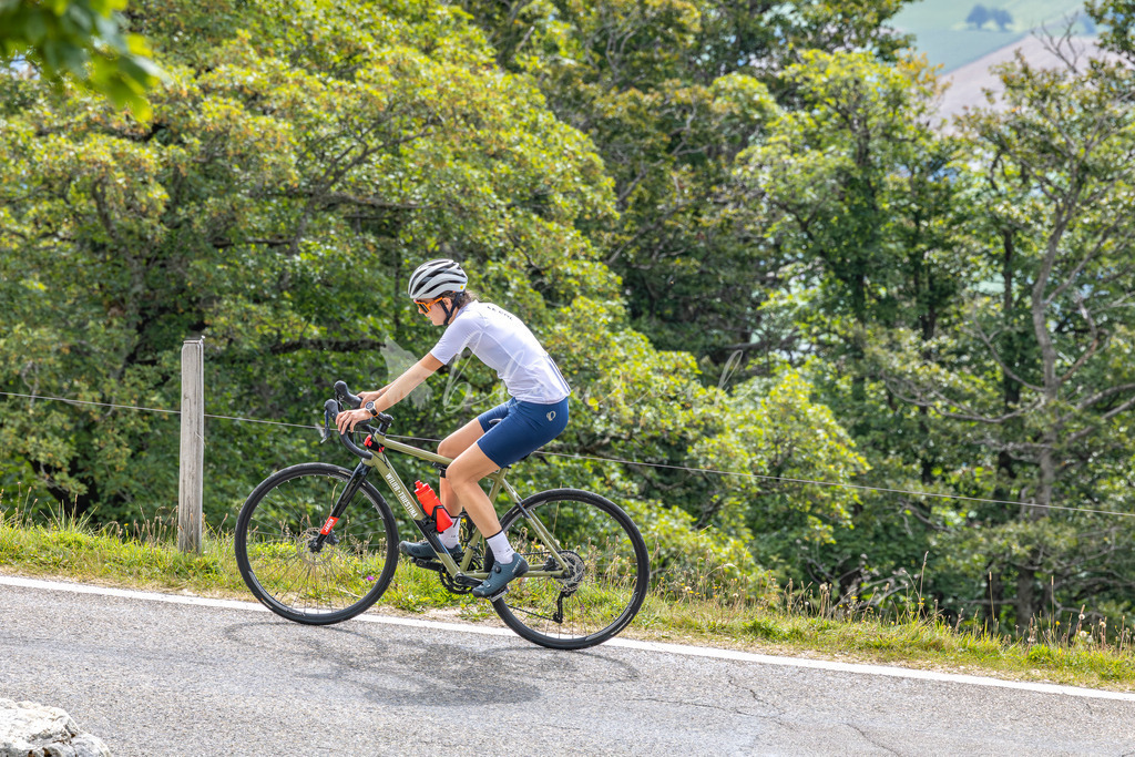 _01A5861 | Sportbilder, Sportfotograf, Hochzeits- und Eventfotografin, Flugshows, Portraits und Tiershooting, Aviation, Downhill, Nationalleague, Swissleague, International