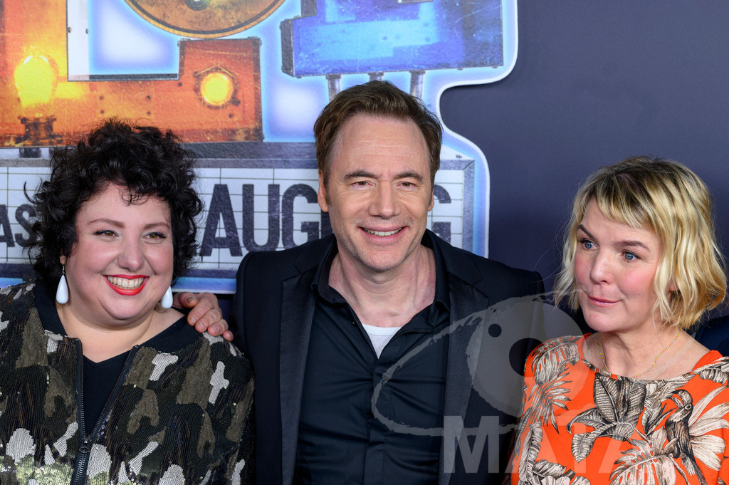 _DWI7448 | Meltem Kaptan, Michael Bully Herbig und Mirja Boes bei der Premiere der 5. Staffel der Amazon Prime Video Comedy-Gameshow 'LOL: Last One Laughing' in der Astor Film Lounge. München, 21.03.2024 - Realisiert mit Pictrs.com