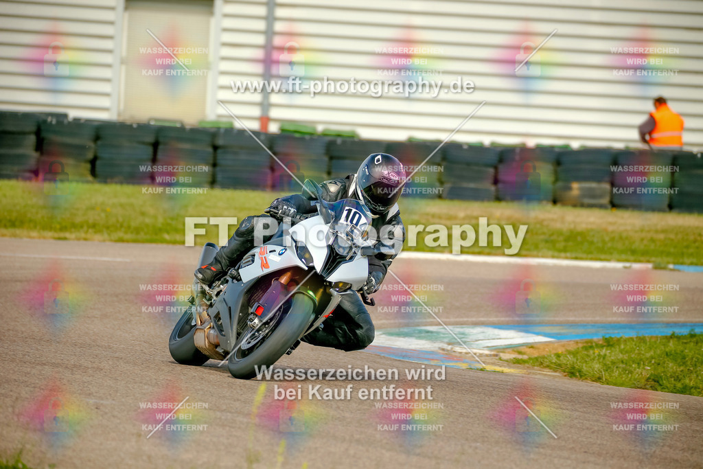 _MOT0199 | Hier findet Ihr Bilder von Touristenfahrten auf der Nürburgring Nordschleife oder von anderen Veranstaltungen die ich besucht habe. Viel Spass beim Durch Schauen 