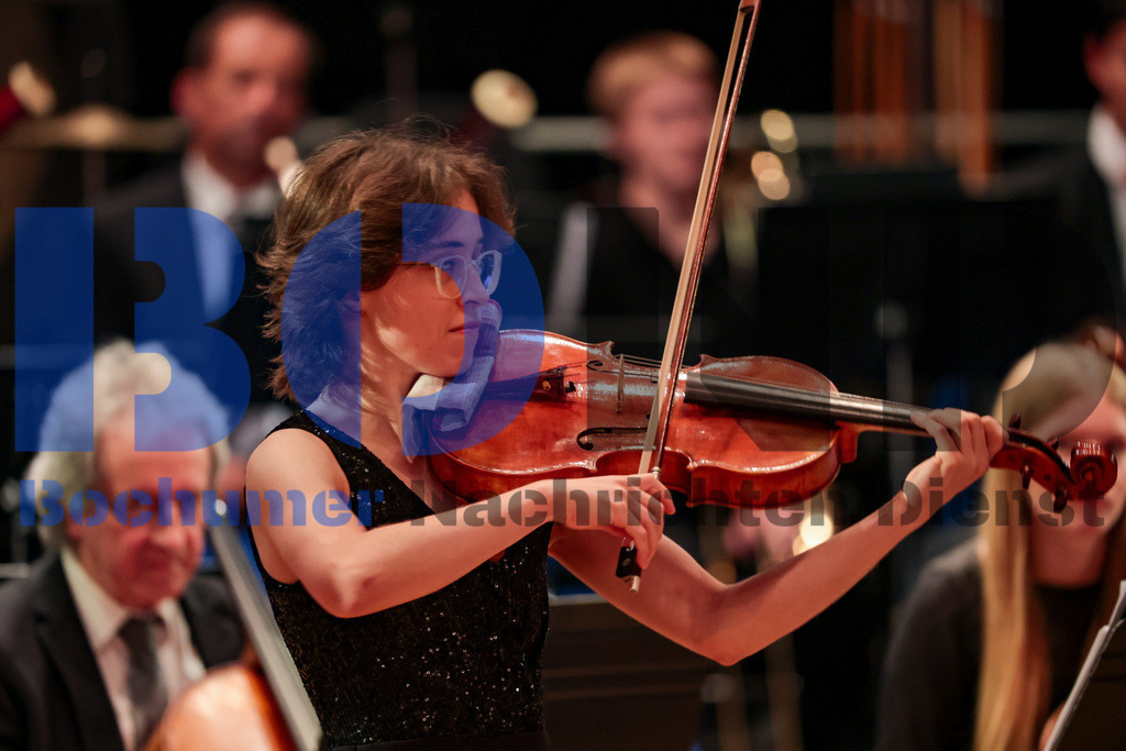 Maerkisches Jugendsinfonieorchester (MJO) {date} -  | {headline}(Foto: Sebastian Sendlak / BOND) - Realisiert mit Pictrs.com