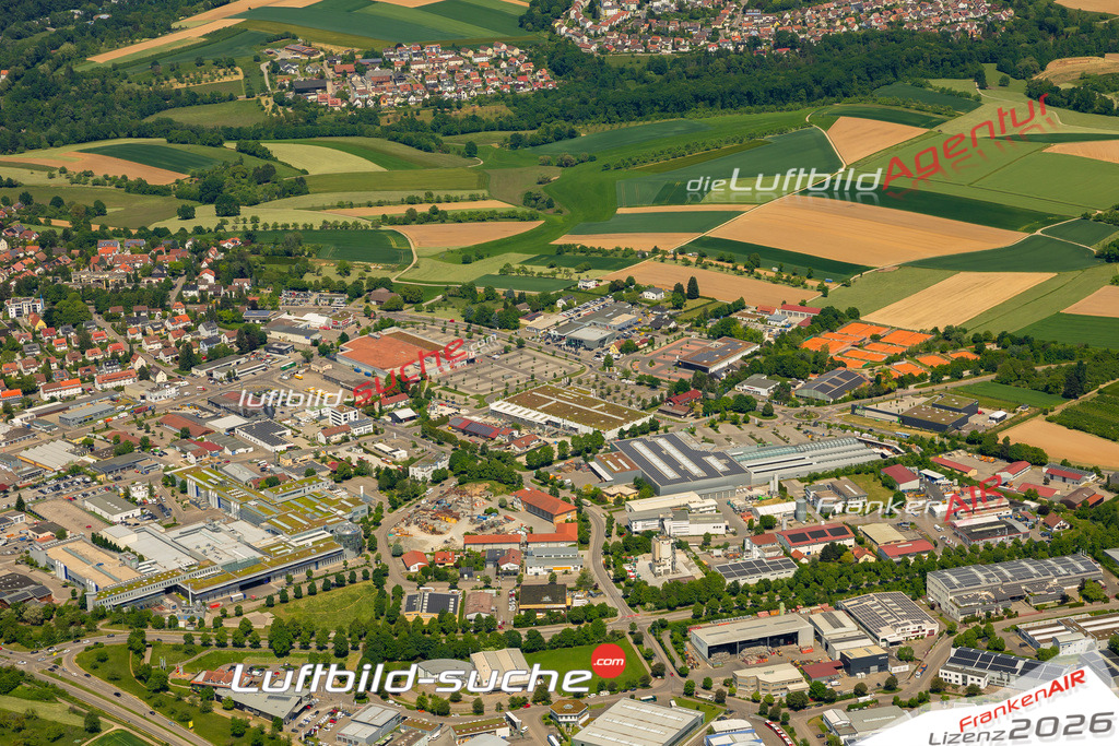 Das Luftbild zeigt Gewerbegebiet Backnang - Die Luftaufnahme wurde 2023 vom UL-Flugzeug aus erstellt ( keine Drohne ) - Hochauflösende Luftaufnahme - Für grossformatige Ausdrucke geeignet. Die Geschenkidee !Mit Lizenz und Bildrechte bestellbar