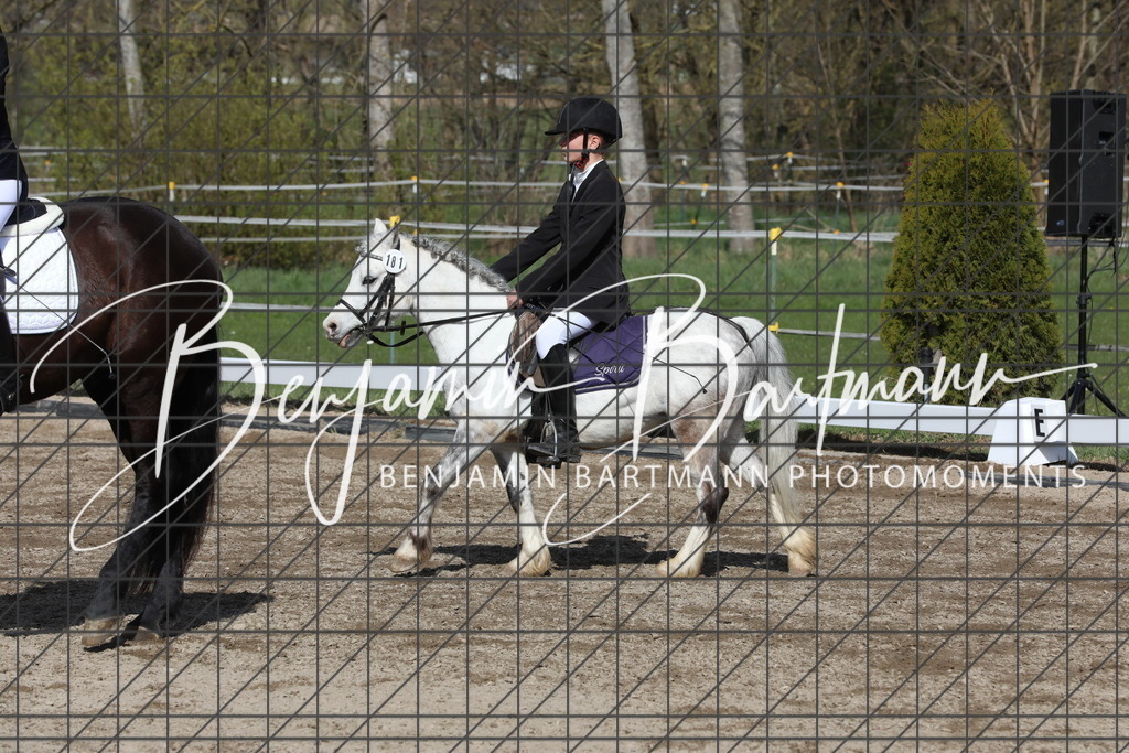 AZ2A3099 | Benjamin Bartmann Photomoments