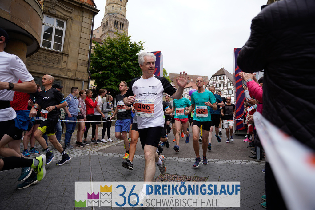 VR Bank Hauptlauf 10km | 3königslauf 2022 VR Bank Hauptlauf - Realisiert mit Pictrs.com