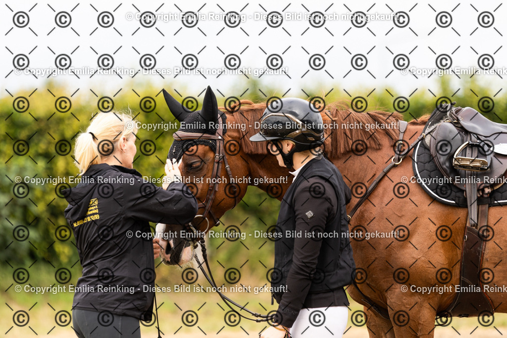 CL5A5476 | Emilia Reinking Fotografie - Realisiert mit Pictrs.com