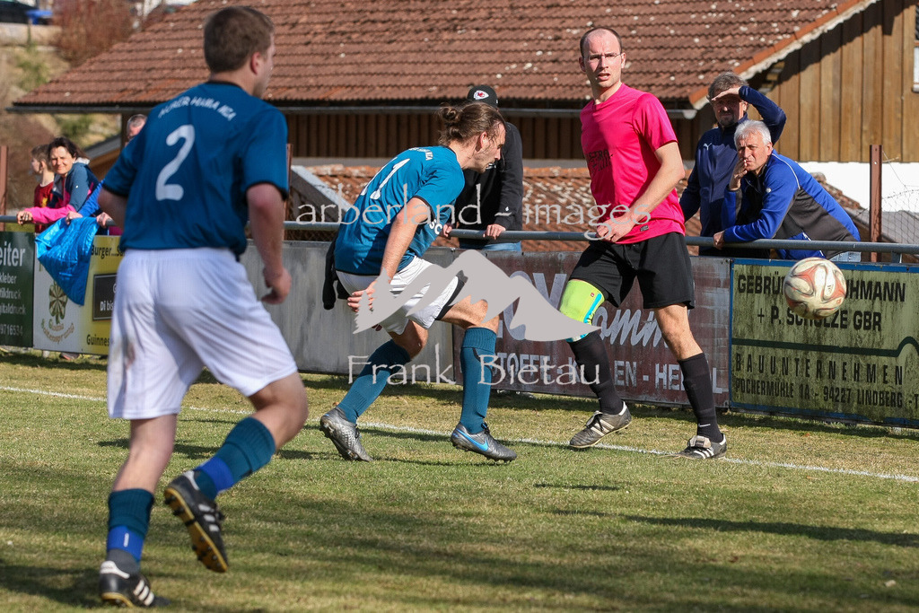 993T5692 | Medien- Sport- Entertainmentfotos