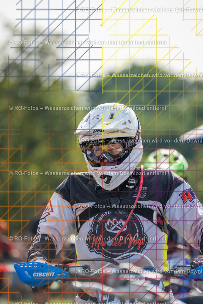 Wolfshausen 4 Lauf -91 | Sportfotografie von RO-Fotos: Motorsport, Motocross, Enduro, Laufveranstaltungen und Triathlon. Professionelle Fotos von Sportlern und Events. - Realisiert mit Pictrs.com
