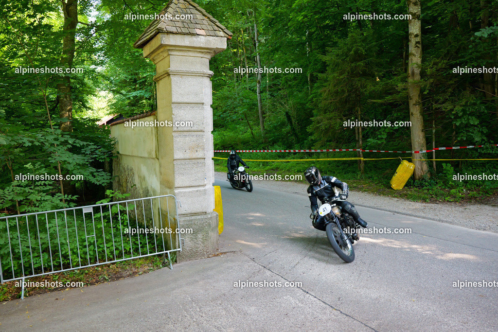 P1014976 | Erleben Sie atemberaubende, hochqualitative Fotos Ihrer Fahrt entlang der malerischen Alpenstraßen. Besuchen Sie alpineshots.com, um professionelle Aufnahmen Ihrer unvergesslichen Reise zu finden und zu kaufen - Realisiert mit Pictrs.com