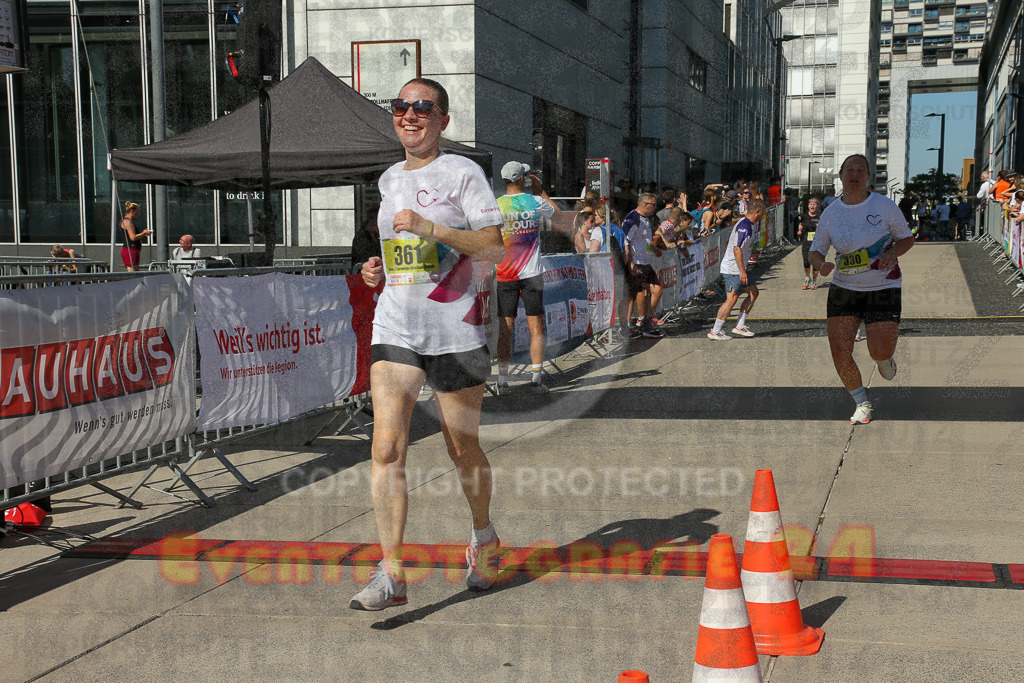 240921_1337_EX1_2440 | Sportfotografie im Rhein-Sieg Kreis, Köln, Bonn, NRW, Rheinland Pfalz, Hessen, etc. Unser Tätigkeitsfeld umfasst den Laufsport vom Volkslauf über den Marathon, Duathlon, Triathon bis zum Ultralauf wie Kölnpfad Ultra oder Schindertrail.