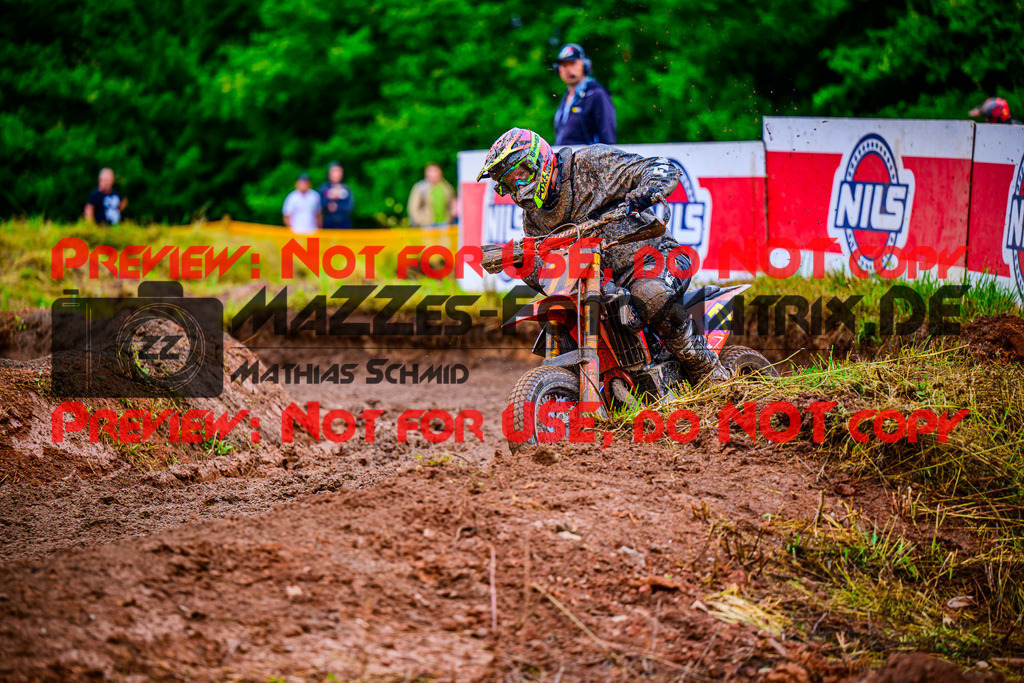 MaZZes_FotoMatrix_240818_6021986_5930 | S2