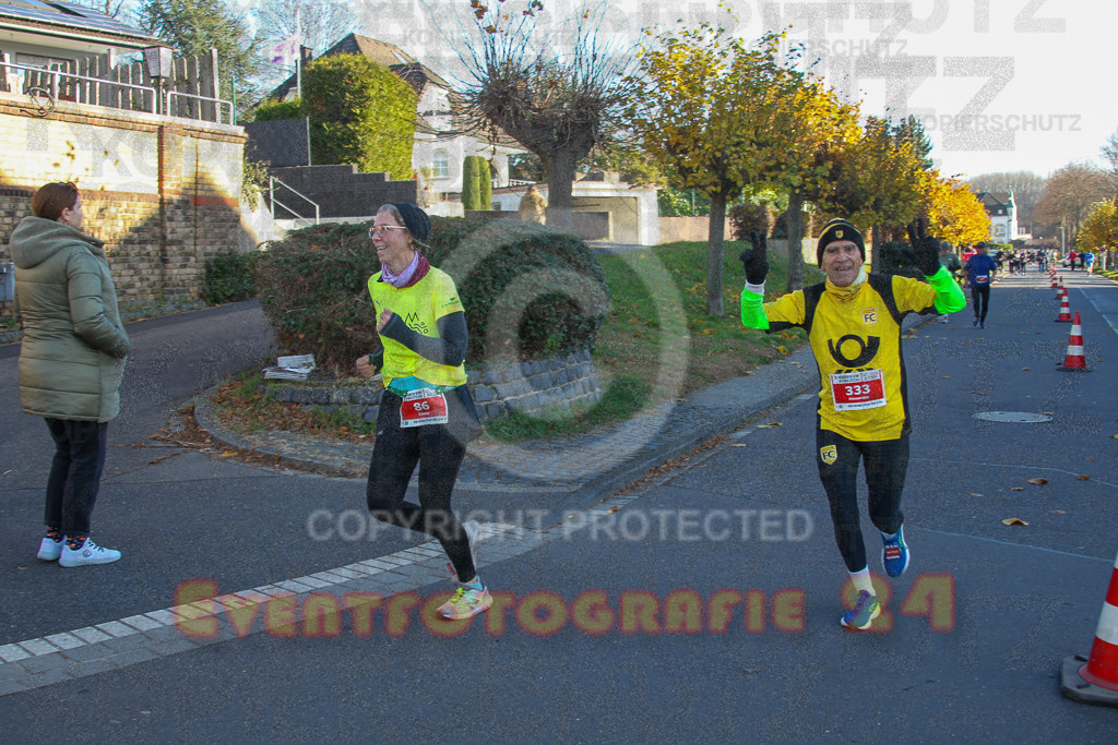 241201_1232_EV4_2867 | Sportfotografie im Rhein-Sieg Kreis, Köln, Bonn, NRW, Rheinland Pfalz, Hessen, etc. Unser Tätigkeitsfeld umfasst den Laufsport vom Volkslauf über den Marathon, Duathlon, Triathon bis zum Ultralauf wie Kölnpfad Ultra oder Schindertrail.