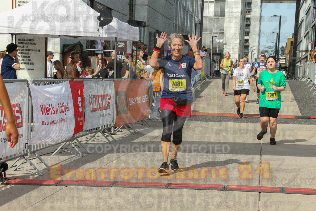 250920_1345_EX1_6550 | Sportfotografie im Rhein-Sieg Kreis, Köln, Bonn, NRW, Rheinland Pfalz, Hessen, etc. Unser Tätigkeitsfeld umfasst den Laufsport vom Volkslauf über den Marathon, Duathlon, Triathon bis zum Ultralauf wie Kölnpfad Ultra oder Schindertrail.