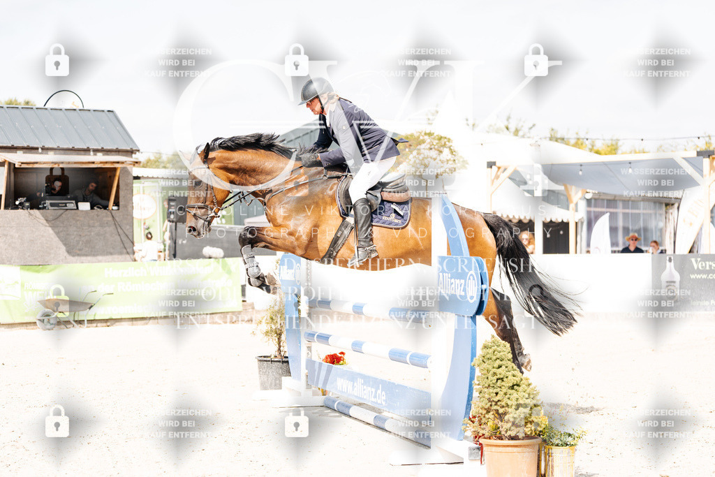 CK908759 | Turnierfotografie Pferdefotografie Trier Rheinland-Pfalz Pferdesport Reitsport Tierfotografie Sportfotografie Pferdevideo Pferdevideografie Equestrianvideography equestrianphotography  - Realisiert mit Pictrs.com