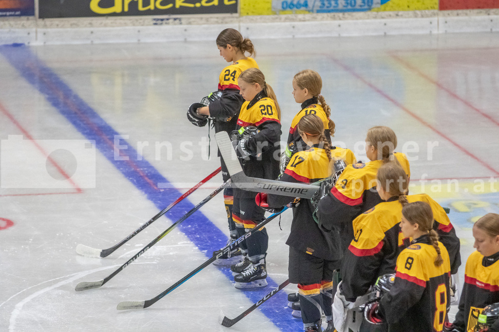 Dameneishockey | Dameneishockey, U18 Turnier am 31.08.2024 in Spittal (Eis-Sport-Arena - Sportzentrum Spittal), Austria, (Photo by Ernst Krawagner sport-fan.at) - Realisiert mit Pictrs.com