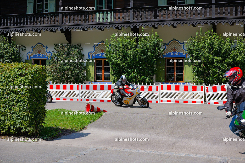 P1014785 | Erleben Sie atemberaubende, hochqualitative Fotos Ihrer Fahrt entlang der malerischen Alpenstraßen. Besuchen Sie alpineshots.com, um professionelle Aufnahmen Ihrer unvergesslichen Reise zu finden und zu kaufen - Realisiert mit Pictrs.com