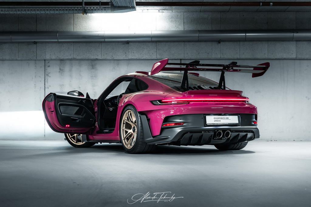 911 GT3 RS Sternrubin Neo | Entdecken Sie die faszinierende Welt von Alexander Tschuncky Arts: Kreative Fotografie, atemberaubende Automobilkunst und hochwertiger Bilderdruck. Lassen Sie sich inspirieren! - Realisiert mit Pictrs.com