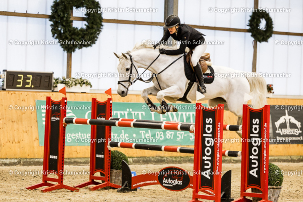 Prf. 9 - Springprf. Kl. M-129 | Kristin Schumacher Photography