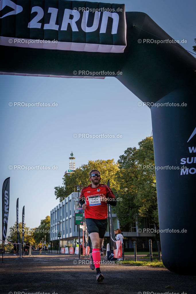Brückenlauf Halbmarathon des ASV Köln; Köln, 14.09.25 | Impressionen vom Brückenlauf Halbmarathon des ASV Köln am 14.09.25 in Köln (Deutschland). Foto: BEAUTIFUL SPORTS/Bernd Hoffmann