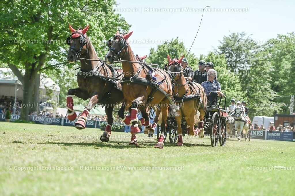 20230528_Jump-and-Drive_0281 | equistock