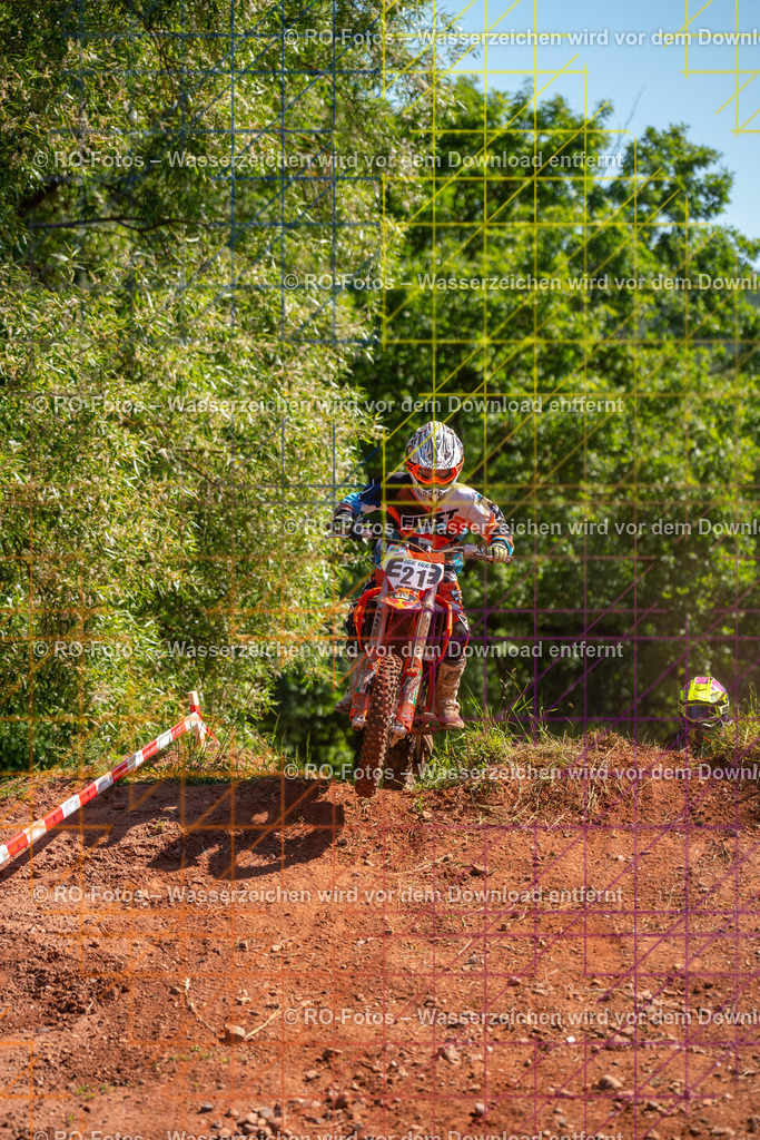 Wolfshausen 1 Lauf -711 | Sportfotografie von RO-Fotos: Motorsport, Motocross, Enduro, Laufveranstaltungen und Triathlon. Professionelle Fotos von Sportlern und Events. - Realisiert mit Pictrs.com