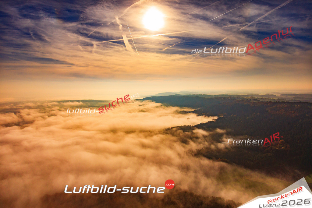 Luftbild von Goerauer-anger Wolken-herbst-stimmung - Luftaufnahme wurde 2017 von https://frankenair.de mittels Flugzeug (keine Drohne) erstellt - die Geschenkidee