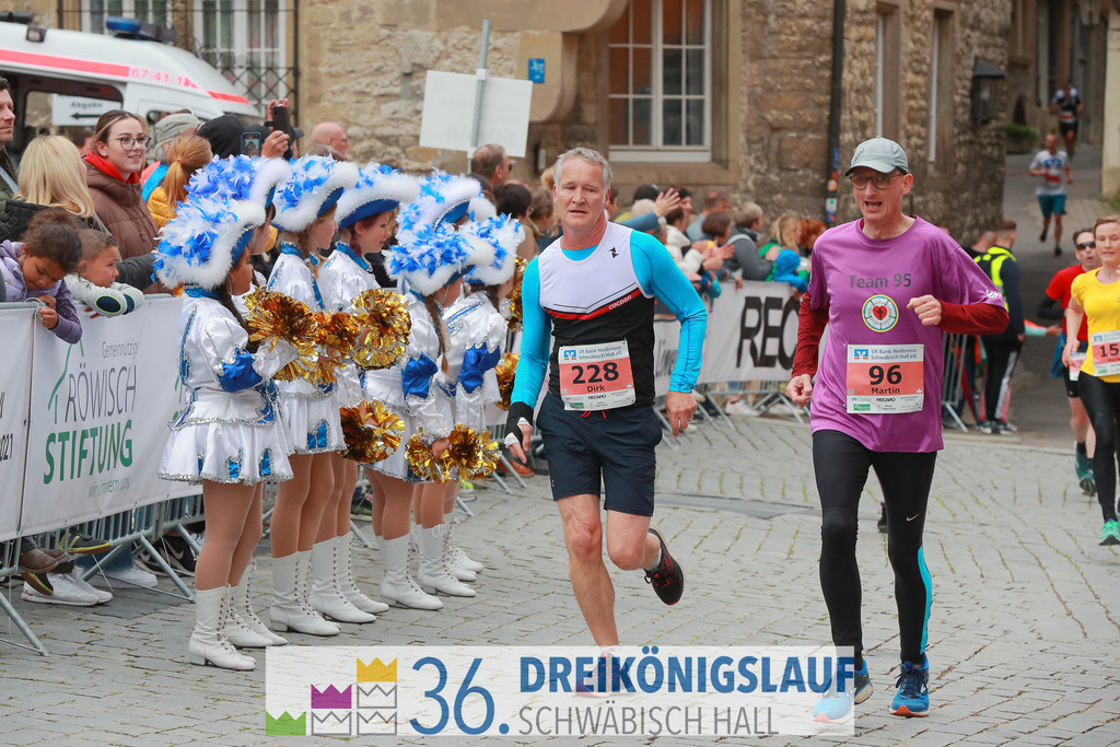 VR Bank Hauptlauf 10km | 3königslauf 2022 VR Bank Hauptlauf - Realisiert mit Pictrs.com