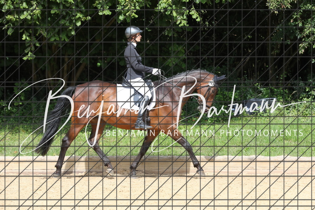 AZ2A2431 | Benjamin Bartmann Photomoments