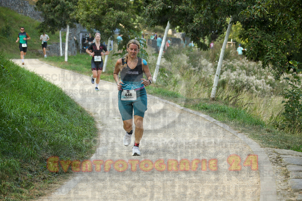 250824_1434_EX1_6700 | Sportfotografie im Rhein-Sieg Kreis, Köln, Bonn, NRW, Rheinland Pfalz, Hessen, etc. Unser Tätigkeitsfeld umfasst den Laufsport vom Volkslauf über den Marathon, Duathlon, Triathon bis zum Ultralauf wie Kölnpfad Ultra oder Schindertrail.
