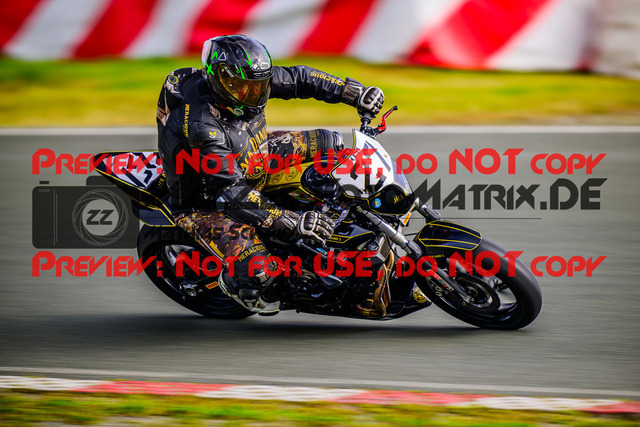 MaZZes_FotoMatrix_240726_6021986_3206 | TWIN