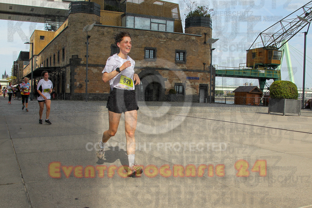 250920_1331_EV4_5883 | Sportfotografie im Rhein-Sieg Kreis, Köln, Bonn, NRW, Rheinland Pfalz, Hessen, etc. Unser Tätigkeitsfeld umfasst den Laufsport vom Volkslauf über den Marathon, Duathlon, Triathon bis zum Ultralauf wie Kölnpfad Ultra oder Schindertrail.