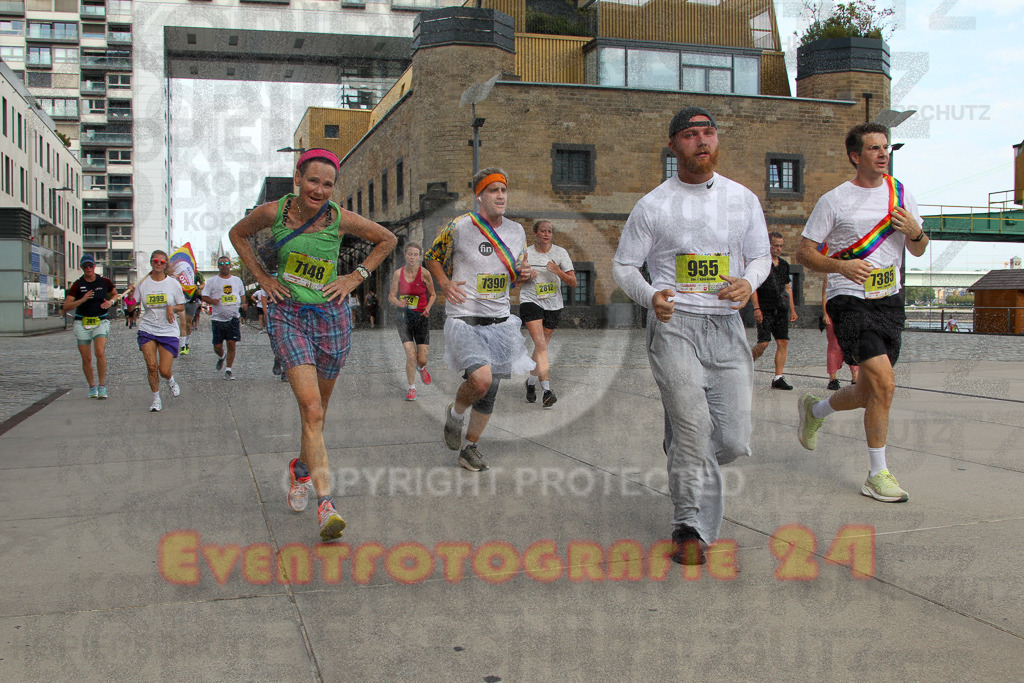 250920_1329_EV4_5738 | Sportfotografie im Rhein-Sieg Kreis, Köln, Bonn, NRW, Rheinland Pfalz, Hessen, etc. Unser Tätigkeitsfeld umfasst den Laufsport vom Volkslauf über den Marathon, Duathlon, Triathon bis zum Ultralauf wie Kölnpfad Ultra oder Schindertrail.