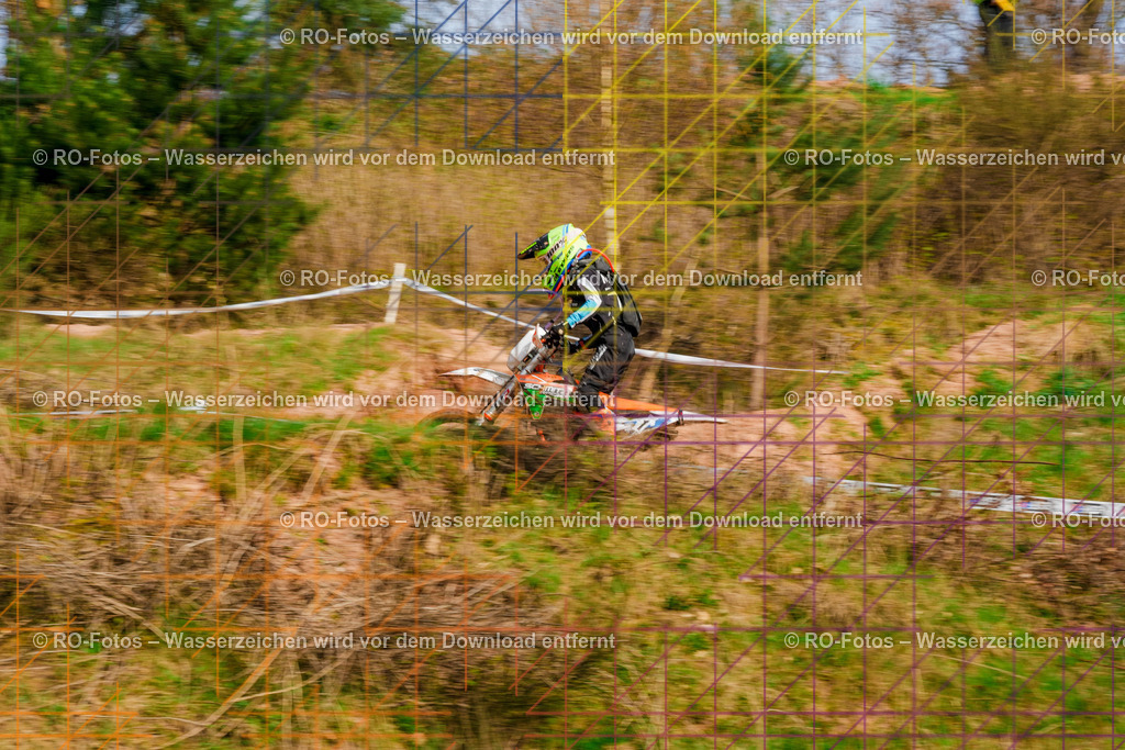 1 2 Lauf Mernes-282 | Sportfotografie von RO-Fotos: Motorsport, Motocross, Enduro, Laufveranstaltungen und Triathlon. Professionelle Fotos von Sportlern und Events. - Realisiert mit Pictrs.com