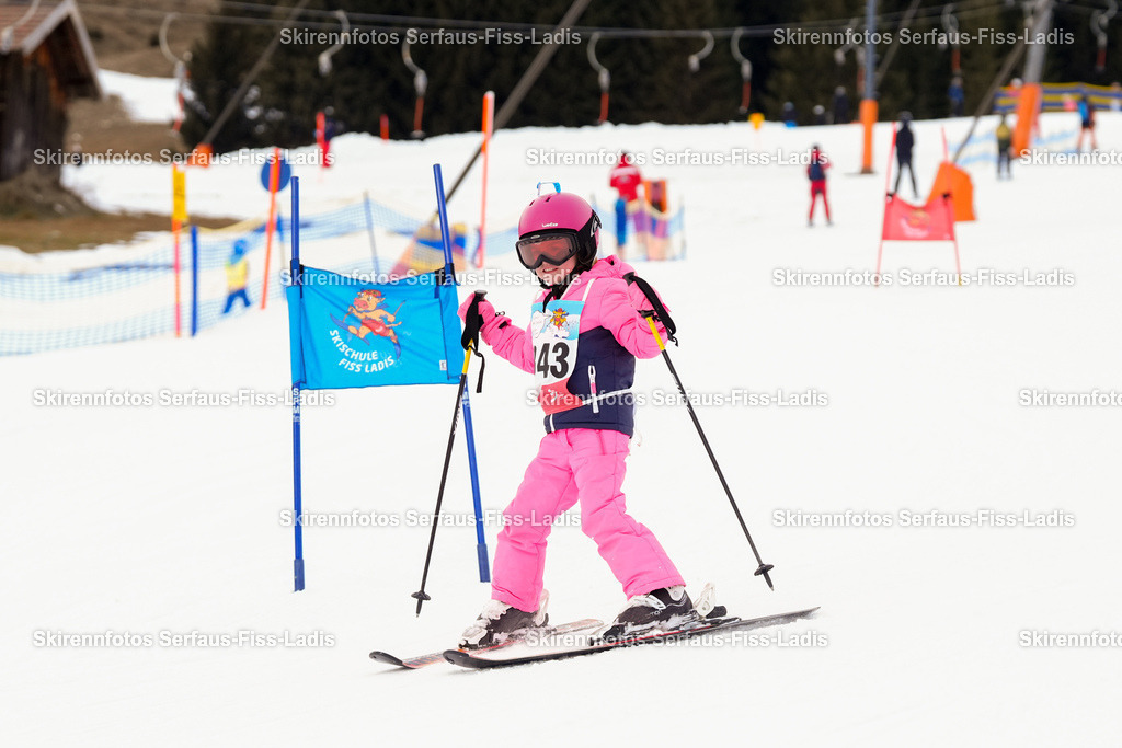 SRF_02.01.2026_0530 | Skirennfotos,Serfaus,Fiss,Ladis,Kinderskirennen,Winter,Tirol,Oberland,skirace,SFL,feelfree,weil wir's genießen,ski,Ski,skifahren,Sonnenplateau, - Realisiert mit Pictrs.com