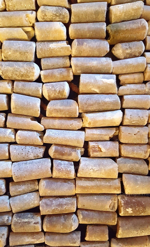 Donnerkeil1 | dataxp - Realisiert mit Pictrs.com