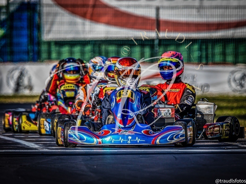 7C7F502B-AE85-4D63-9B76-00A78647A1BE | traudl_s_fotos