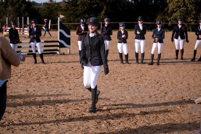 2026_10_03_Siefer-Hof_161816_Z81_94613527 | Professionelle Reitsport-, Turnier- und Eventfotografie von Robert Broda. Galerien mit ausgewählten und bearbeiteten Bildern direkt online ansehen und bestellen.