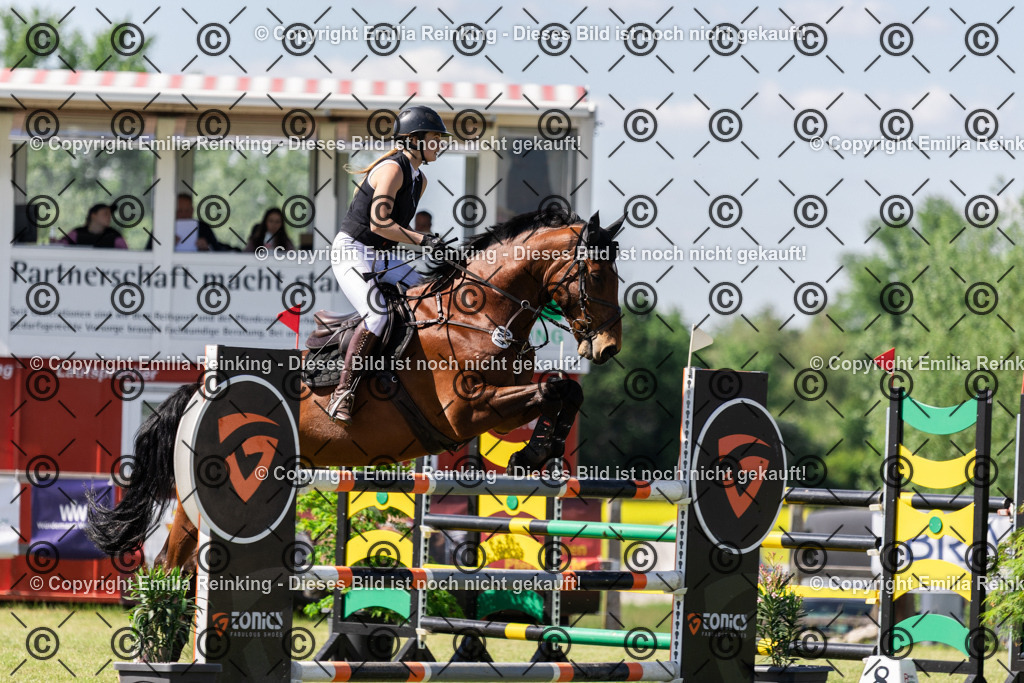 CL5A8937 | Emilia Reinking Fotografie - Realisiert mit Pictrs.com