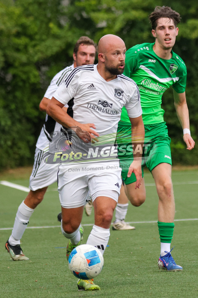 SC Bünde - TuS Bexterhagen | Auf dem Bild zu sehen: grün SC Bünde: ; weiß TuS Bexterhagen:  SC Bünde, TuS Bexterhagen, Saison 26/27, Testspiel, Hunnebrock, Deutschland - Realisiert mit Pictrs.com