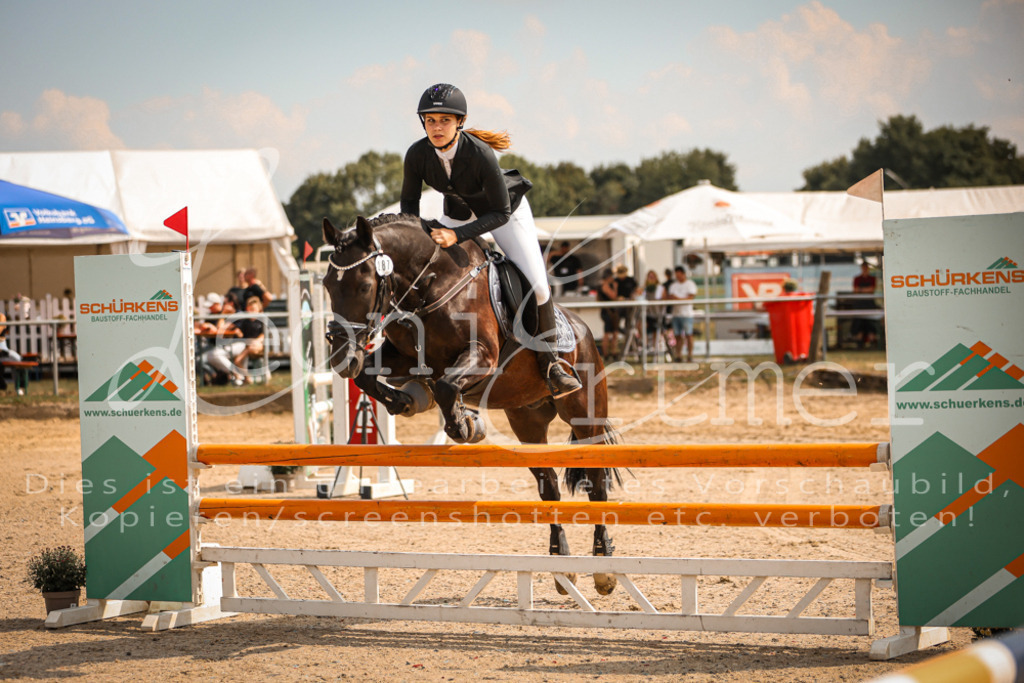 24.FrSpA00032 | Leoni Ertmer Photography - Realisiert mit Pictrs.com