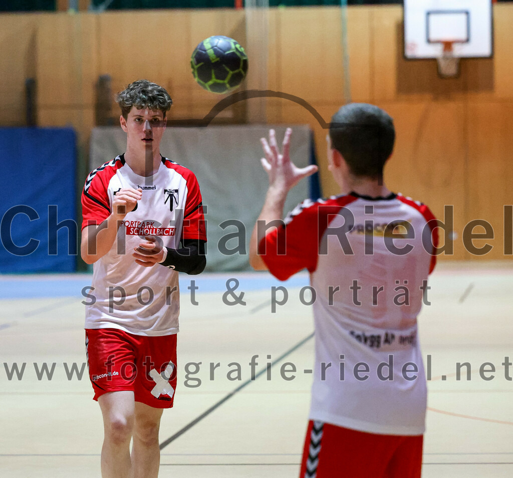 2023-01-21_082_SpVgg_Altenerding_gegen_SC_Eching | Erding, Deutschland, 21.01.2023:
Handball, Bezirksoberliga Männer 2022 / 2023, 12. Spieltag, SpVgg Altenerding gegen SC Eching, Endergebnis: 29:34

Tim Steininger (SpVgg Altenerding, #18), Joseph Wyhnalek (SpVgg Altenerding, #11)

Foto: Christian Riedel / fotografie-riedel.net