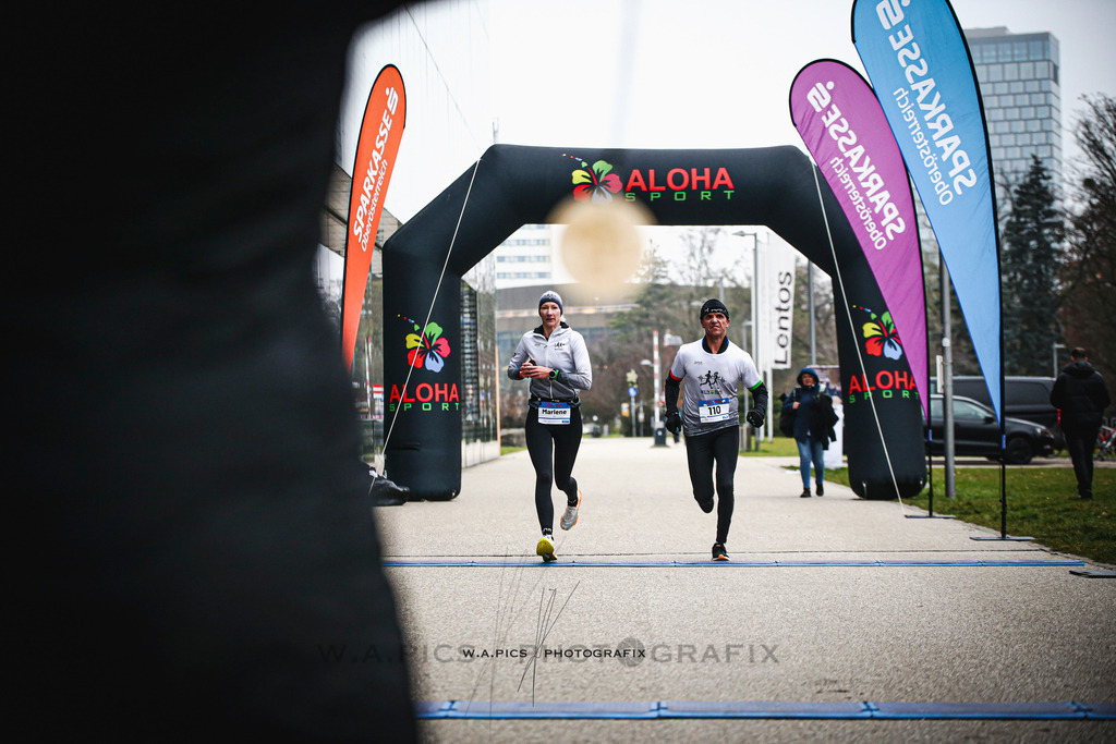 ..... | Linz, AUSTRIA,14. Dezember 25, ALOHA WINTERLAUF DEZEMBER 25 , Image shows: Photo: WAPICS / Andreas Willdoner