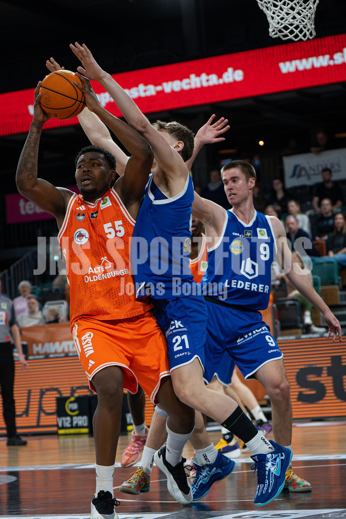 Basketball I Herren I Saison 2025-2026 I 2. Bundesliga ProB Nord I 23. Spieltag I RASTA Vechta II - EN Baskets Schwelm I 7610 | jns.sportfotos - Realisiert mit Pictrs.com