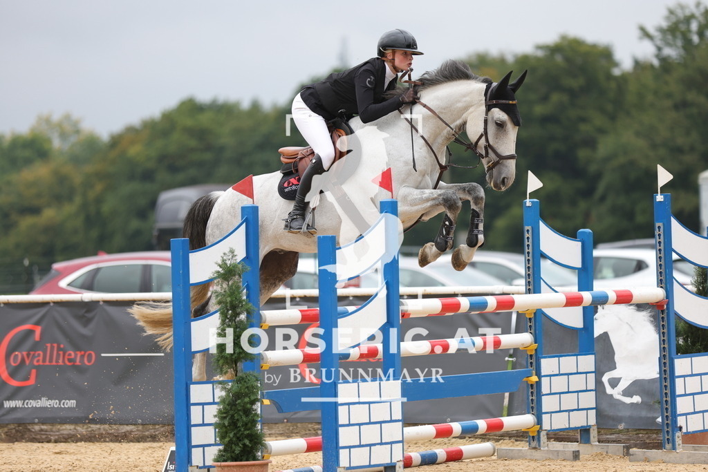 0P6A6559 | Willkommen bei Brunnmayr - Design & Fotografie – Ihrem Spezialisten für Reitturniere und Pferdeveranstaltungen in Oberösterreich, Salzburg und Bayern! Seit über 17 Jahren sind wir leidenschaftlich dabei.