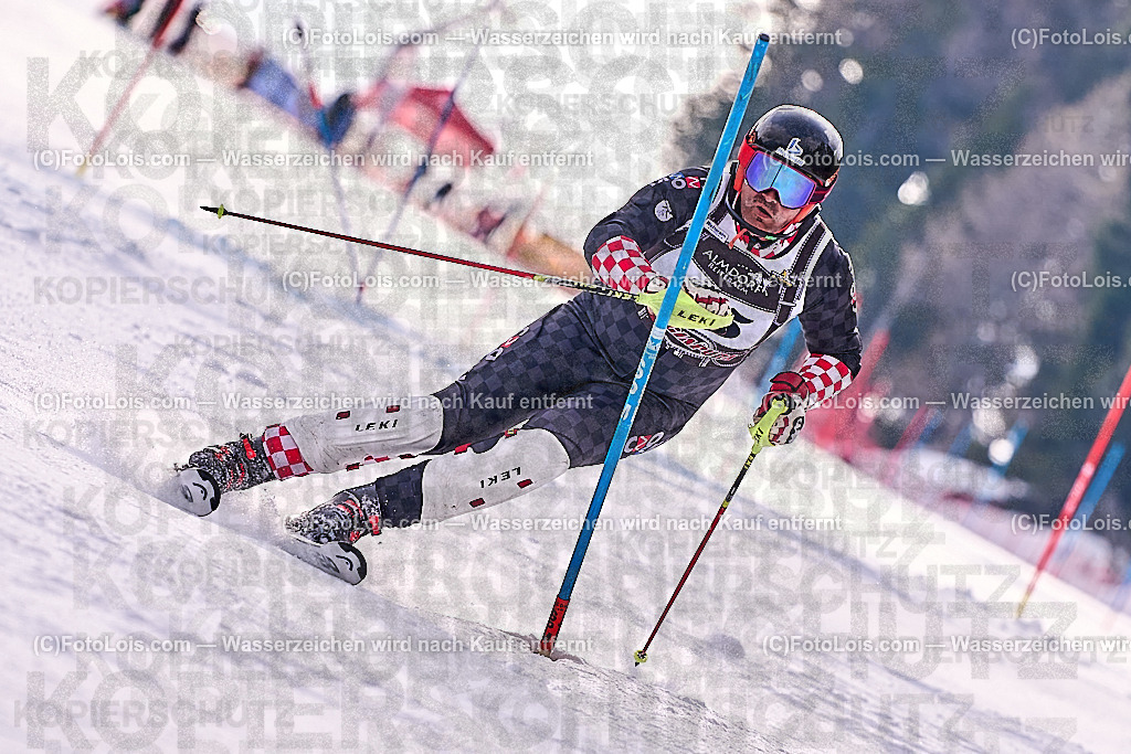 _ALP4058_MASTERS-WM_Reiteralm_A_SL-I_SECIBOVIC Damir | FISWORLD CHAMPIONSHIPSMASTERS ALPINE SKIING, 23. – 28. MÄRZ 2026 - REITERALM | STMK | AUT.   Veranstaltet vom Masters-Referat des Deutschen Skiverbandes (DSV). Durchführende Organisation: WSV Pichl-Reiteralm, unterstütutzt von den Bergbahnen REITERALM bei Schladming und SKI AUSTRIA.                            Disziplinen:  Super-G, GiantSlalom, Slalom.                                                 Kategorien:  A (Herrn 30-59 Jahre), B (Herrn ab 60 Jahre), C (Damen 30-59 Jahre), D (Damen ab 60 Jahre).                Rennstrecken:   Gasselhöhe und Muldenliftpiste auf der Reiteralm.
