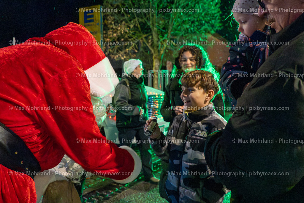 Lichterfahrt-Barsntorf_061225-MM_8926-0056 | Max Mohrland - Photography - Realisiert mit Pictrs.com